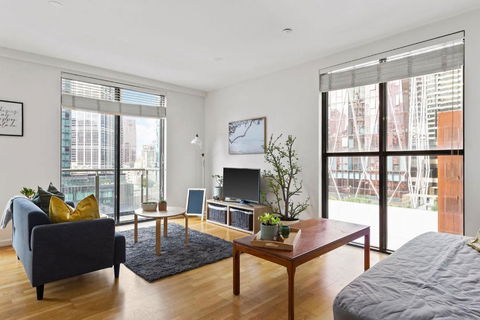 A 2BR Loft Near Melbourne Central FREE Parking - Hotel VIC 1