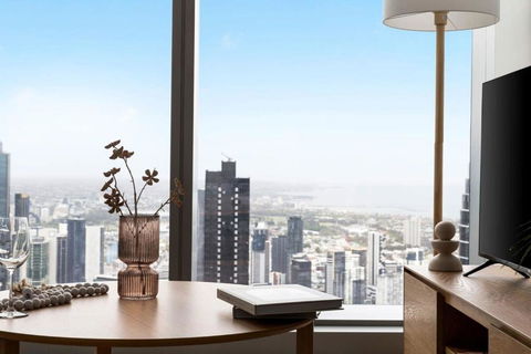 A Chic 2BR Apt With Panoramic Views FREE Parking - Hotel VIC 0