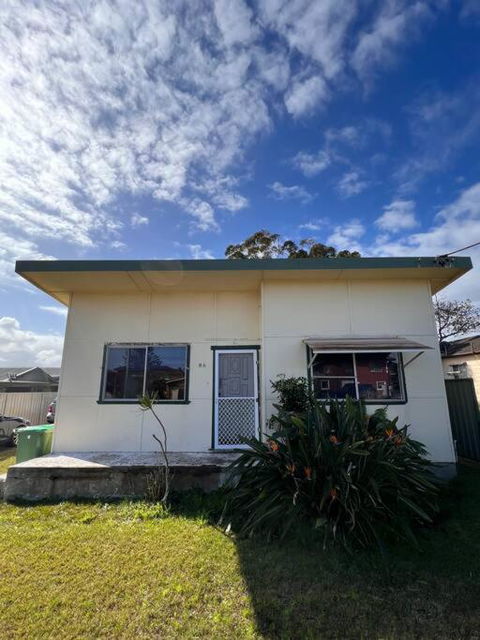 A Delightful Two-bedroom Cottage On Toowoon Bay. - Hotel VIC 1