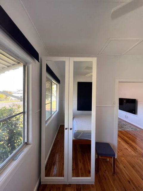 A Delightful Two-bedroom Cottage On Toowoon Bay. - Hotel VIC 4