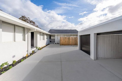 A Private Hideaway With Large Backyard And CarParks - Hotel VIC 4
