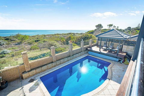 Absolute Oceanfront Retreat - Hotel VIC 1