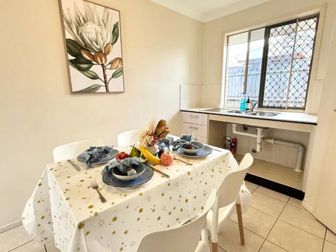 Affordable 3-Bedroom Grannyflat In Coopers Plains - Hotel VIC 2