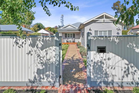Ailsafield - Home In The Heart Of Mansfield - Hotel VIC 0