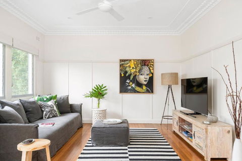 A Perfect Stay - The White Rabbit - Hotel VIC 2