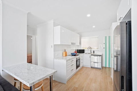 Alfred Street - Hosted By Burleigh Letting - Hotel VIC 3