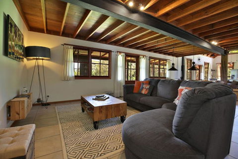 Amaroo House - Glorious Views - Hotel VIC 3