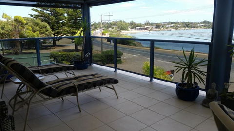 Ambience Apartments Penthouse - Hotel VIC 3