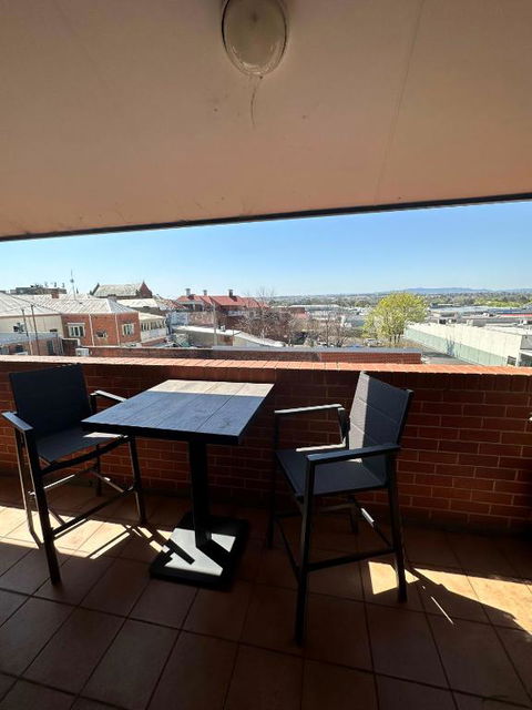 Apartment In The Heart Of Bathurst Walk Everywhere - Hotel VIC 3
