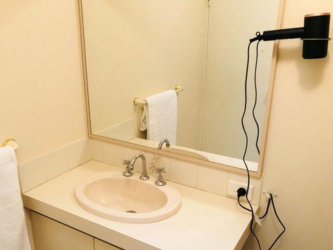 API Preston Beach Front Apartments - Hotel VIC 4