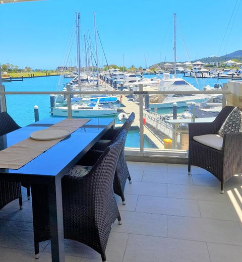 AquaView Boathouse Airlie Beach - Hotel VIC 0