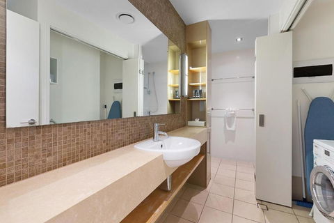 AquaView Boathouse Airlie Beach - Hotel VIC 4