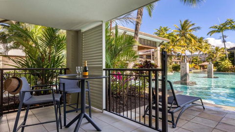 AZURE 187 Port Douglas - Hotel VIC 2