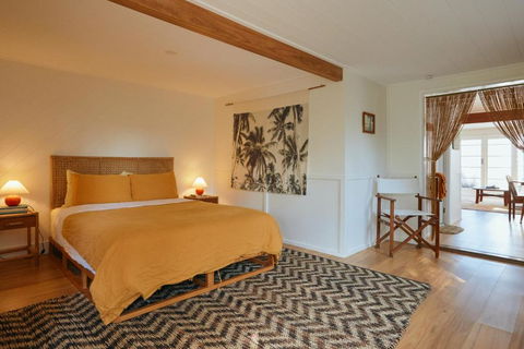 BAY PROPERTIES . The Sailors Bungalow - Hotel VIC 1