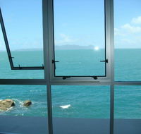 Best at Bright Point Absolute Waterfront 4 bedroom apartment - Hotel VIC