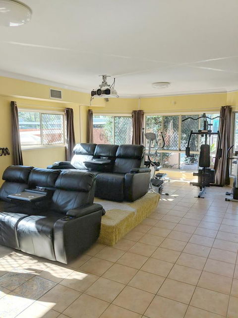 Waterfront At White Patch - Hotel VIC 4