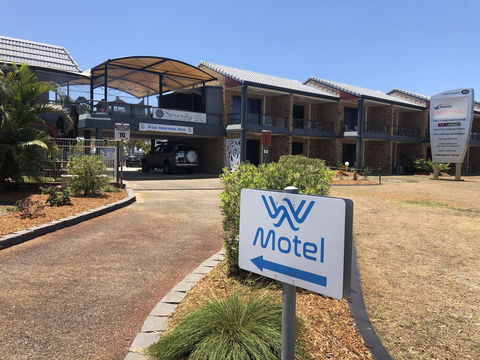 Bribie Waterways Motel - Hotel VIC 1