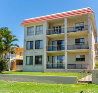 Enjoy the sea breezes from the balcony - Boyd St Woorim - Hotel VIC