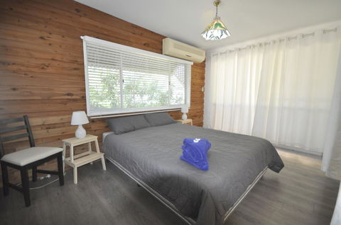 Beachside Beauty - Hotel VIC 19