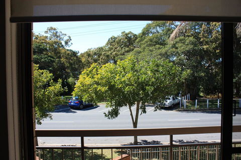 Close To Surf Beach, Surf Club, Hotel And Shops - Boyd St, Woorim - Hotel VIC 1