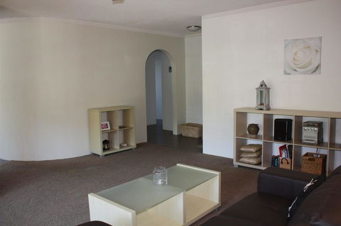 Close To Surf Beach, Surf Club, Hotel And Shops - Boyd St, Woorim - Hotel VIC 3