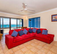Fantastic Views from this top floor unit - Hotel VIC