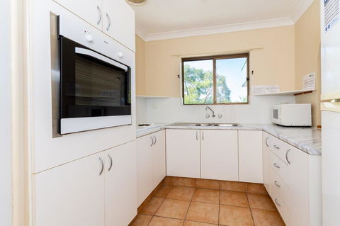 Fantastic Views From This Top Floor Unit! - Hotel VIC 13