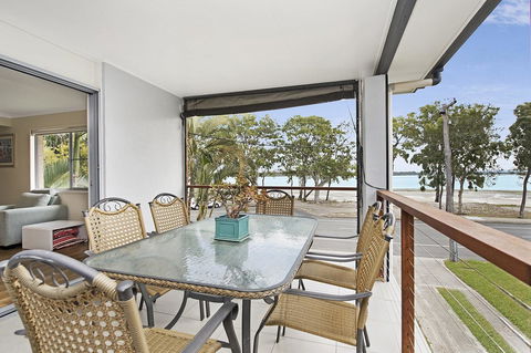 Fishing And Swimming At Your Doorstep - Sylvan Beach Esp, Bellara - Hotel VIC 0