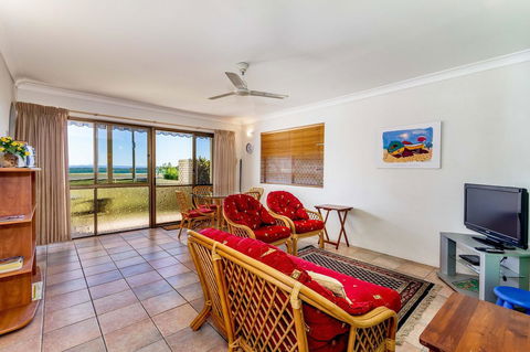 Great Views, Ground Floor Unit Clearview Apartments South Esplande, Bongaree - Hotel VIC 3