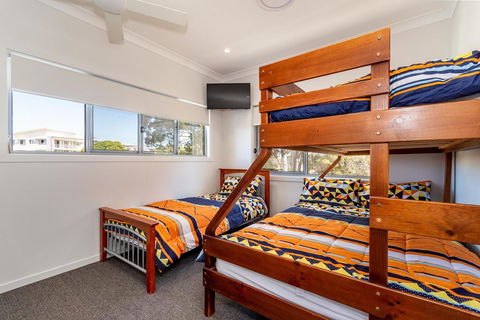 Stunning Canal Home Oh So Close To The Waterfront - Hotel VIC 14
