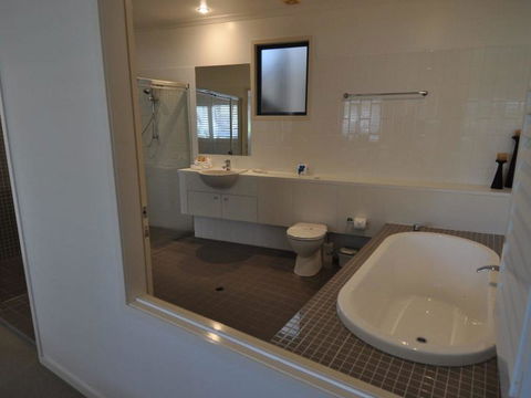 Saltwater 3 - Hotel VIC 16