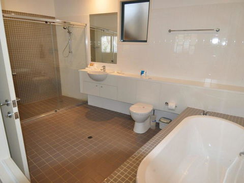 Saltwater 3 - Hotel VIC 3