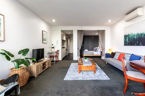 1 Bedroom Apartment In Prahran With Balcony - Hotel VIC 0