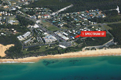 1 Spectrum Street, Rainbow Beach- Close To Shops And Main Beach - Hotel VIC 2