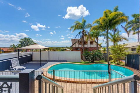 1-33 Tingira Close - Rainbow Beach, Gorgeous Ocean Views, Swimming Pool, Air Conditioning - Hotel VIC 3