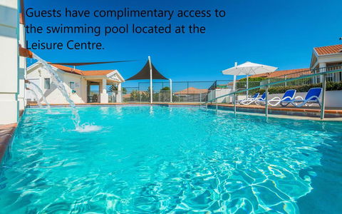 1/6 Convent Lane - Hotel VIC 3