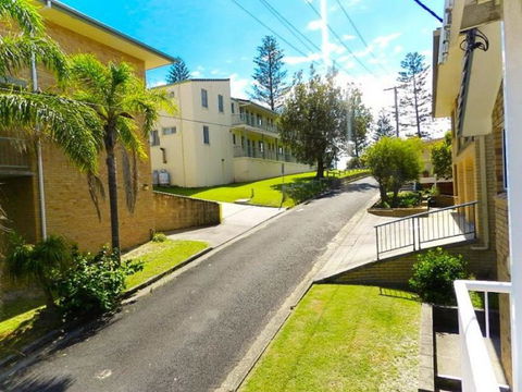 1/6 Convent Lane - Hotel VIC 0