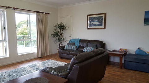 100 Cooloola Drive - Hotel VIC 3