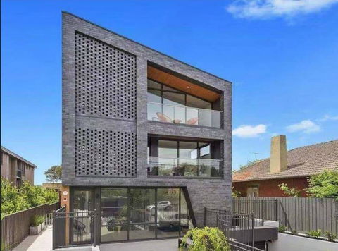 106, Modern Prestige, 3-Storey New Establishment - Hotel VIC 0
