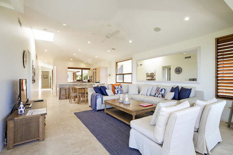 2 Hale Lani - Hotel VIC 3