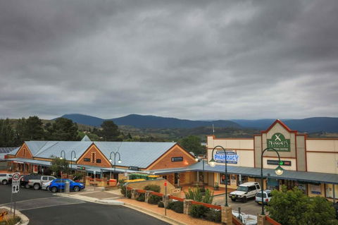 20 Lakeview Plaza - Hotel VIC 1