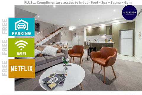 3 BDR Stylish City Retreat // Close To All And Everything In Canberra - Hotel VIC 0