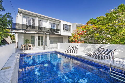 42 Bryan Street - Hotel VIC 1