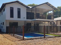 9 Ibis Court - pool beach volleyball air conditioning