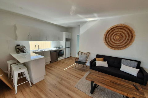 A Beach Getaway - Hotel VIC 2