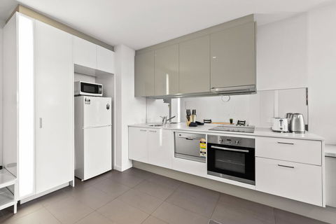 A Bright & Airy CBD Apt Next To Southern Cross - Hotel VIC 2