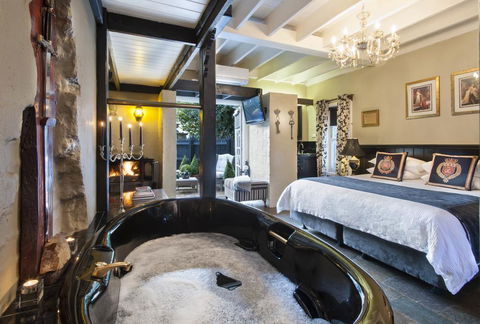 A Loft In The Mill Boutique Accommodation - Hotel VIC 3
