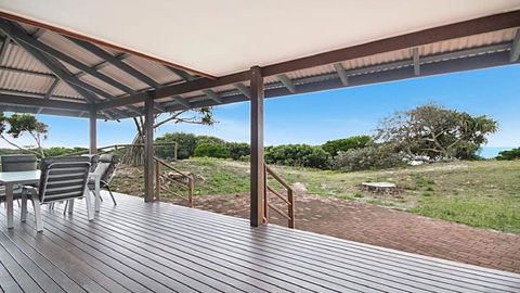 Absolute Beachfront At Hastings - Hotel VIC 3