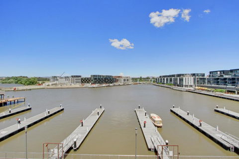Accommodate Canberra - The Pier - Hotel VIC 0