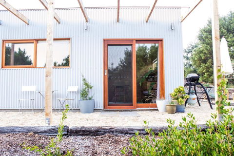 Escape To A Peaceful Eco Studio In Private Garden - Hotel VIC 3